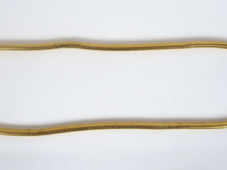 Vente aux enchères Sautoir souple en or, maille ajourée de motifs rectangulaires. Poids. 