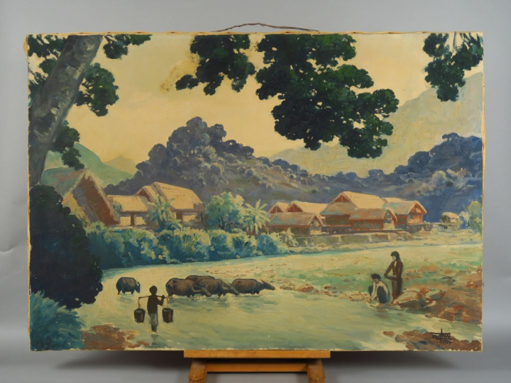 Nguyen Mai Thu "Buffles au milieu d'une rivière traversant un village 