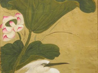 Kakemono peint couleur sur soie représentant un héron blanc se tenant 