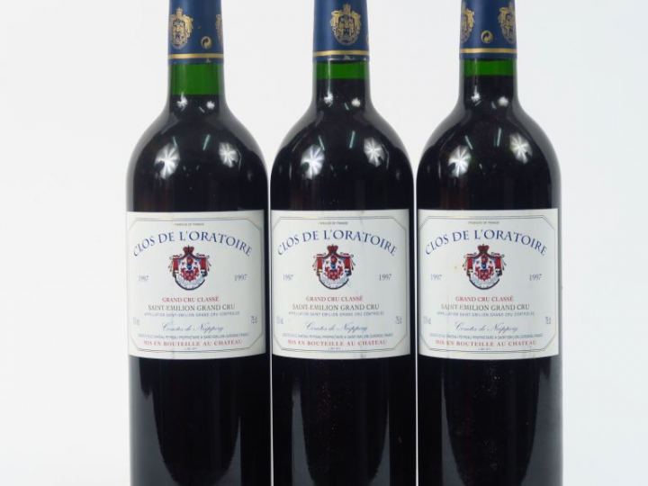 3 BOUTEILLES CLOS DE L'ORATOIRE GCC ST EMILION - 1997
