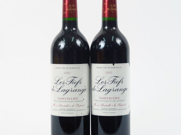 2 BOUTEILLES LES FIEFS DE LAGRANGE ST JULIEN - 2000
