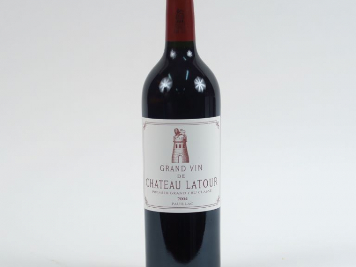1 BOUTEILLE CHÂTEAU LATOUR 1er GCC PAUILLAC - 2004