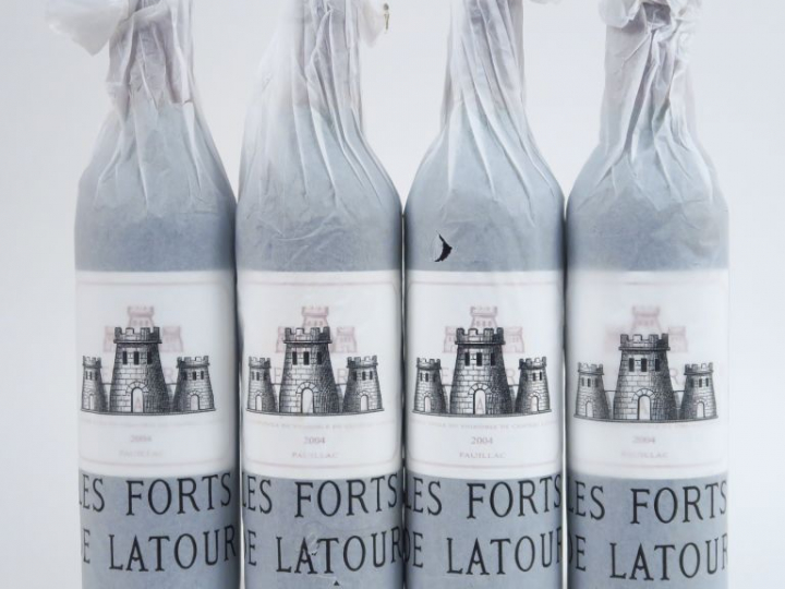 4 BOUTEILLES LES FORTS DE LATOUR PAUILLAC - 2004