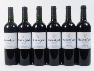 Vente aux enchères 6 BOUTEILLES MOUTON CADET BORDEAUX - 2005 - CBO