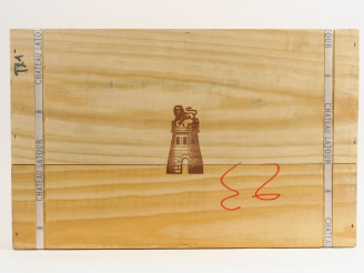 Vente aux enchères 6 BOUTEILLES CHÂTEAU LATOUR 1er GCC PAUILLAC - 2005 - CBO