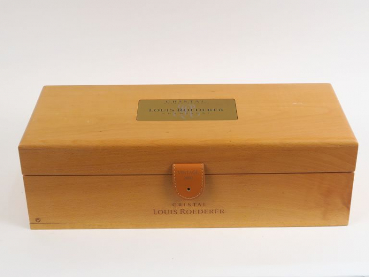 1 MAGNUM CHAMPAGNE 'CRISTAL' LOUIS ROEDERER - 2002 - COFFRET