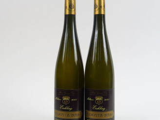 Vente aux enchères 2 BOUTEILLES GEWURZTRAMINER 'EICHBERG' KUENTZ BAS - 2001