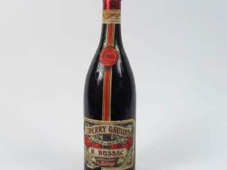 Vente aux enchères 1 BOUTEILLE CHERRY GAULOIS BUSSAC - 1934