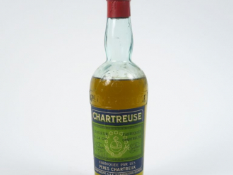 Vente aux enchères 1 DEMIE BOUTEILLE CHARTREUSE VERTE TARRAGONE 'LA SEISENTA' PERIODE 196