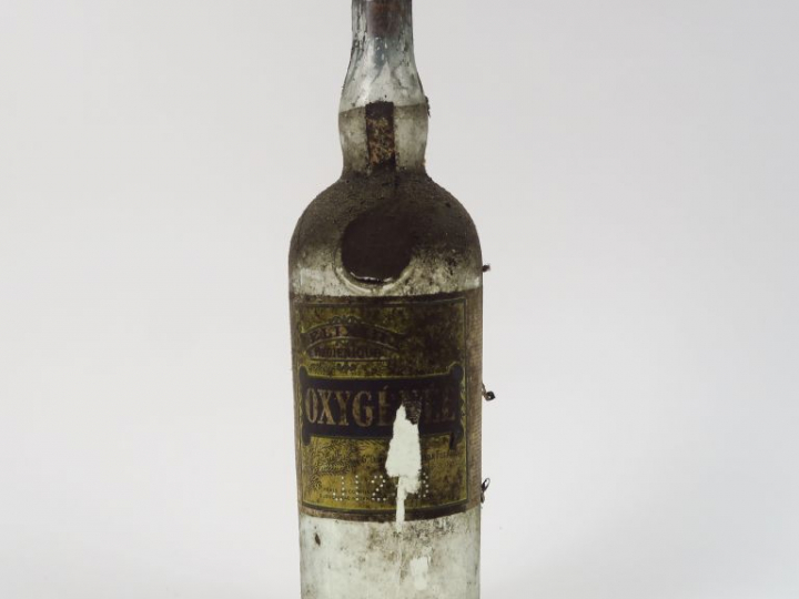 1 VIEILLE BOUTEILLE OXYGENEE 'ELIXIR HYGIENIQUE' - BS/EA