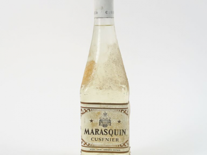 1 BOUTEILLE MARASQUIN CUSENIER 