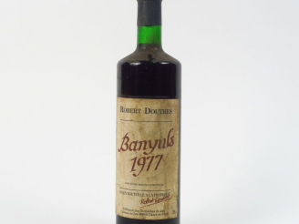 Vente aux enchères 1 BOUTEILLE BANYULS R. DOUTRES - 1977