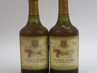Vente aux enchères 2 BOUTEILLES VIN JAUNE A. PIROU - 1978 - BS