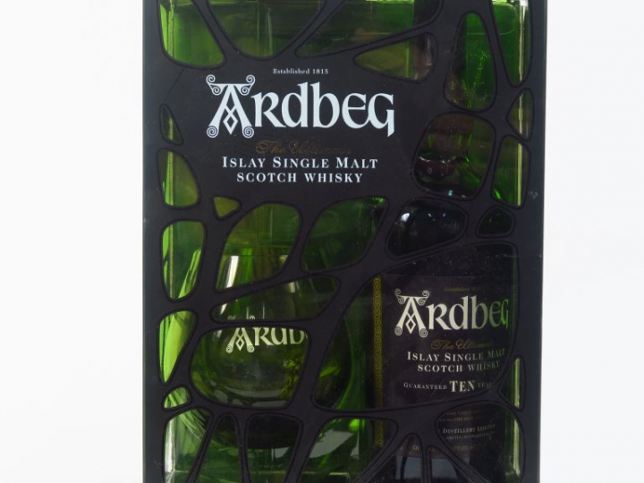 1 BOUTEILLE WHISKY ARDBEG 46° - COFFRET