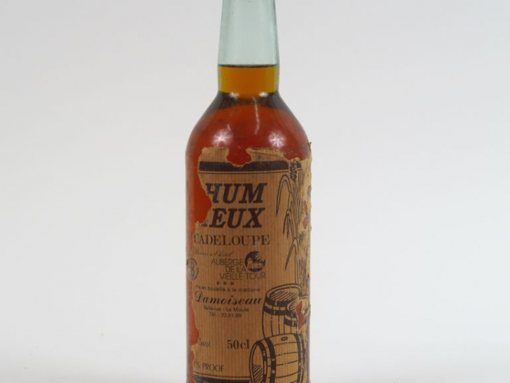 1 BOUTEILLE (50 cl) RHUM VIEUX DAMOISEAU - EA