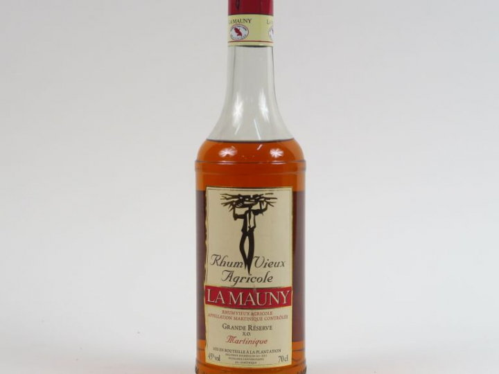 1 BOUTEILLE RHUM VIEUX LA MAUNY 'GRANDE RESERVE XO' 45°