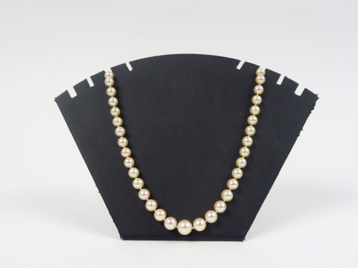 Collier de perles de culture.