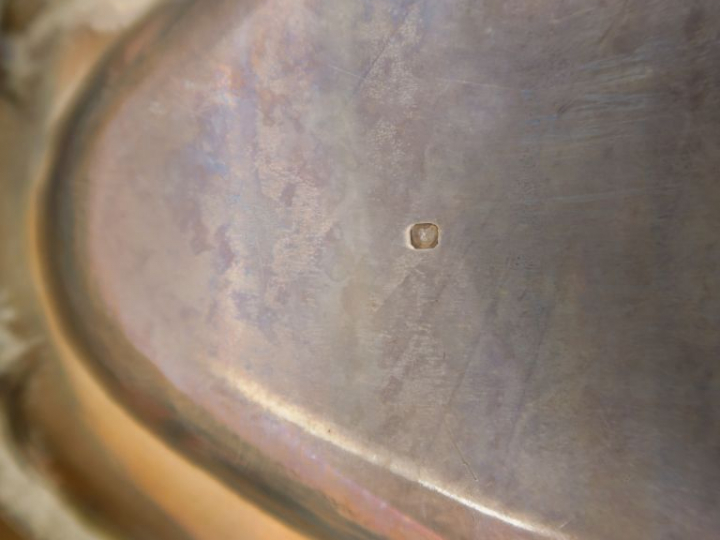 Saucière de style Louis XV en argent, poinçon Minerve, modèle à filets