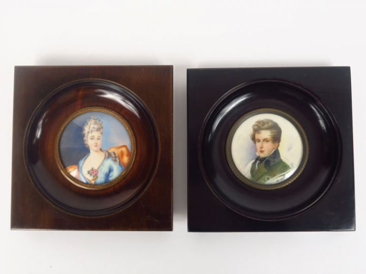 "Portrait d'homme" et "Portrait de femme" Deux différentres miniatures
