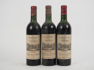 Vente aux enchères 3 BOUTEILLES CHÂTEAU DES TOURS MONTAGNE ST EMILION - 1959 - 1 HEP/2 HE