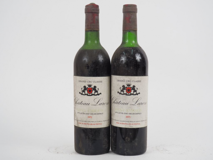 2 BOUTEILLES CHÂTEAU LAROZE GCC ST EMILION - 1973 - MEP/BS