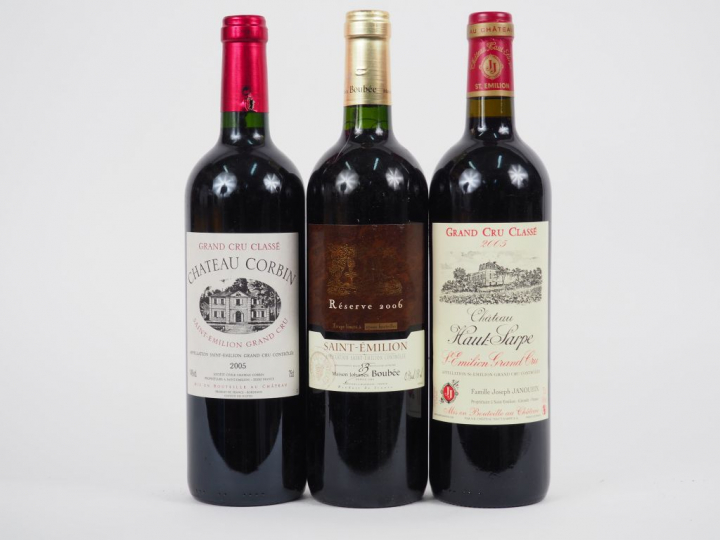 3 BOUTEILLES ST EMILION : 1 CHÂTEAU HAUT SARPE GCC 2005 - 1 CHÂTEAU CO