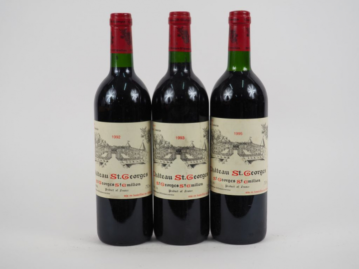 3 BOUTEILLES CHÂTEAU ST GEORGES - 1 de 1995 BG - 1 de 1992 - 1 de 1993