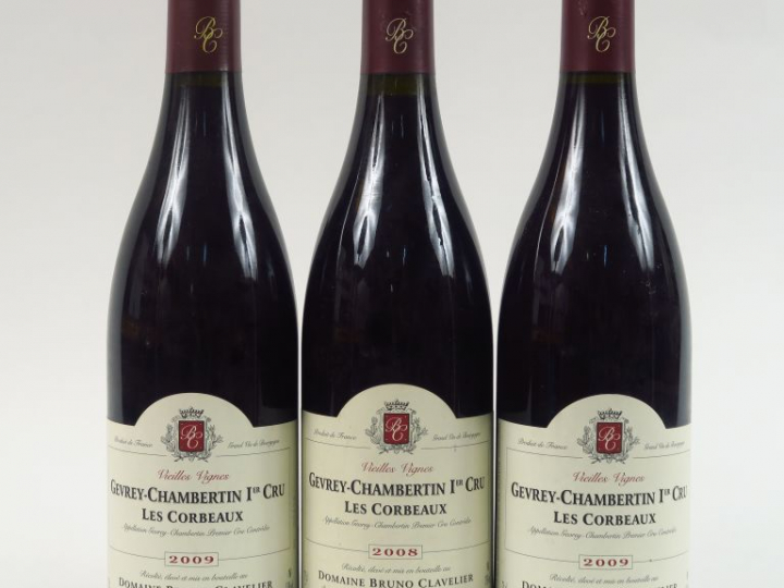 3 BOUTEILLES GEVREY CHAMBERTIN 1er CRU 'LES CORBEAUX' V.V. B. CLAVELIE