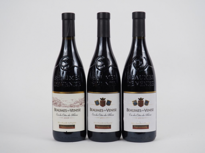 3 BOUTEILLES BEAUMES DE VENISE CÔTES DU RHONE - 2009/2010/2011