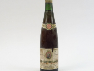 Vente aux enchères 1 BOUTEILLE COTEAUX DU LAYON 'CUVEE RESERVEE' D. BAHNAUD - 1966 - 3 CM