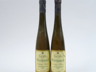 Vente aux enchères 2 BOUTEILLES (50 cl) GEWURZTRAMINER V.T. WILLY GISSELBRECHT - 1994
