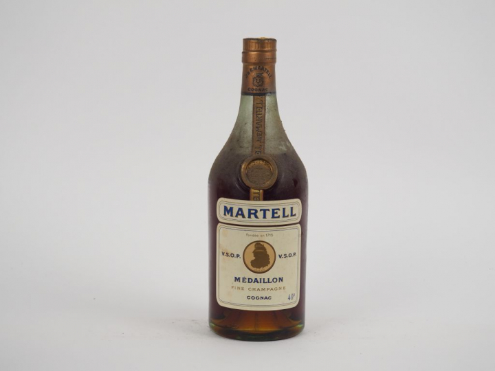1 BOUTEILLE COGNAC MARTELL 'MEDAILLON'