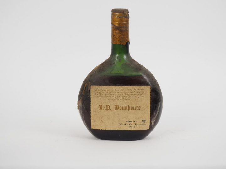 1 VIEILLE BOUTEILLE ARMAGNAC