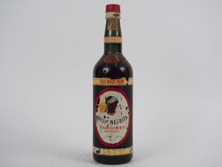 1 VIEILLE BOUTEILLE RHUM NEGRITA 'OLD NICK RUM'
