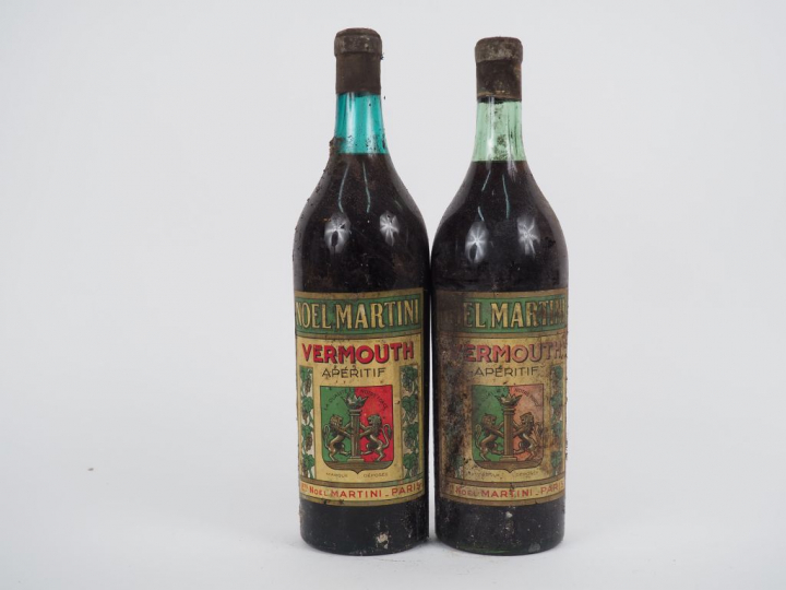 2 VIEILLES BOUTEILLES VERMOUTH N. MARTINI - BS