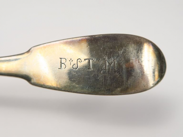 Ensemble de couverts en argents XVIIIème et XIXème, modèles et poinçon