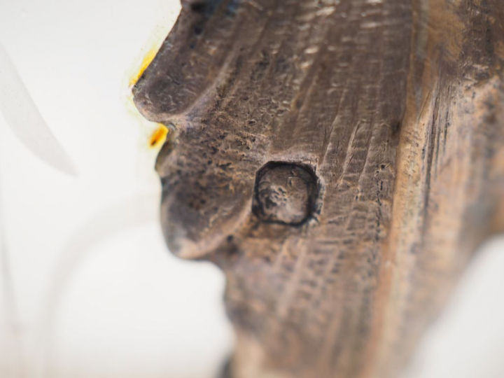 Décanteur de style Louis XVI en cristal gravé et argent, poinçon Miner