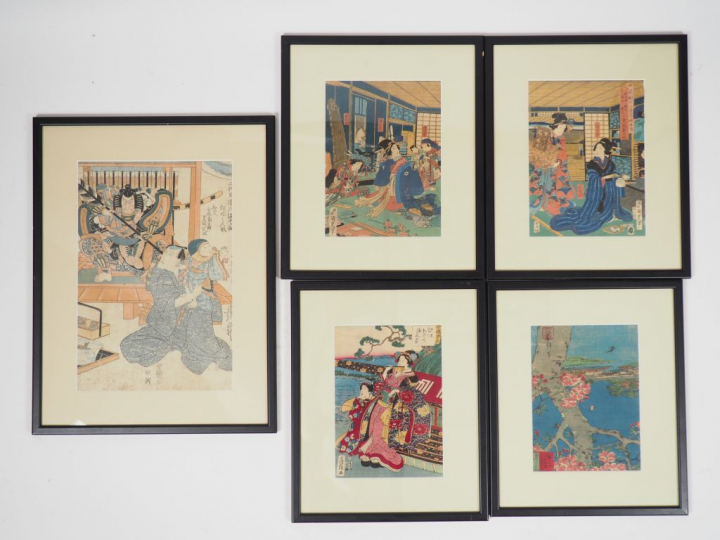 Série de cinq estampes japonaises dont quatre sur crépon.
