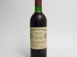 Vente aux enchères 1 BOUTEILLE CHÂTEAU CHEVAL BLANC 1er GCC ST EMILION - 1968 - LB/ELF