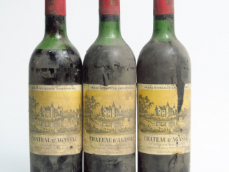 Vente aux enchères 3 BOUTEILLES CHÂTEAU D'AGASSAC CB HAUT MEDOC - 1970 - 1 LB/1 LB-HEP/1 