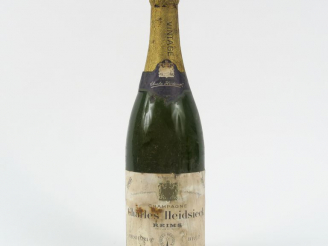 Vente aux enchères 1 BOUTEILLE CHAMPAGNE CHARLES HEIDSIECK - 1966
