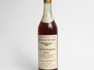 Vente aux enchères 1 BOUTEILLE BAS ARMAGNAC DOMAINE D'ESCOUBES JOSEPH LABERDOLIVE - 1904