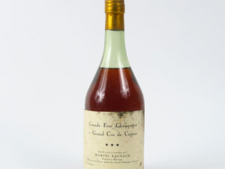 Vente aux enchères 1 BOUTEILLE GRANDE FINE CHAMPAGNE 1er GC COGNAC M. RAGNAUD
