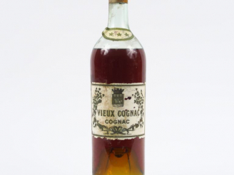 Vente aux enchères 1 BOUTEILLE VIEUX COGNAC ANNEES 1920 - CAPS AB