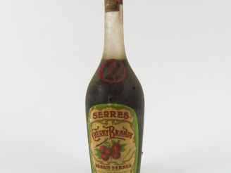 Vente aux enchères 1 VIEILLE BOUTEILLE CHERRY BRANDY B. SERRES