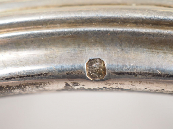 Paire de jattes carrées de style Louis XV en argent, poinçon Minerve, 