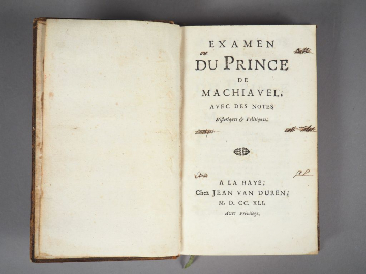 [ VOLTAIRE – FREDERIC II]. Examen du Prince de Machiavel avec des note