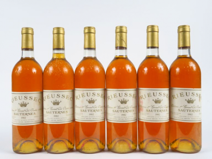 6 BOUTEILLES CHÂTEAU RIEUSSEC 1er CC SAUTERNES - 1982 - BG