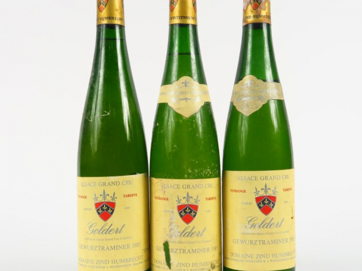 3 BOUTEILLES GEWURZTRAMINER 'GOLDERT' ZIND HUMBRECHT - 1985 - 1 à 2 CM