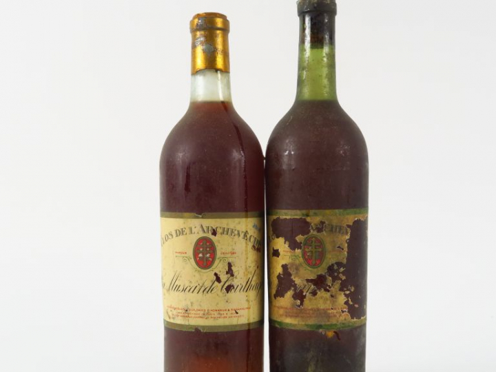 2 BOUTEILLES CLOS DE L'ARCHEVECHE VIN MUSCAT DE CARTHAGE ANNEES 20/30 